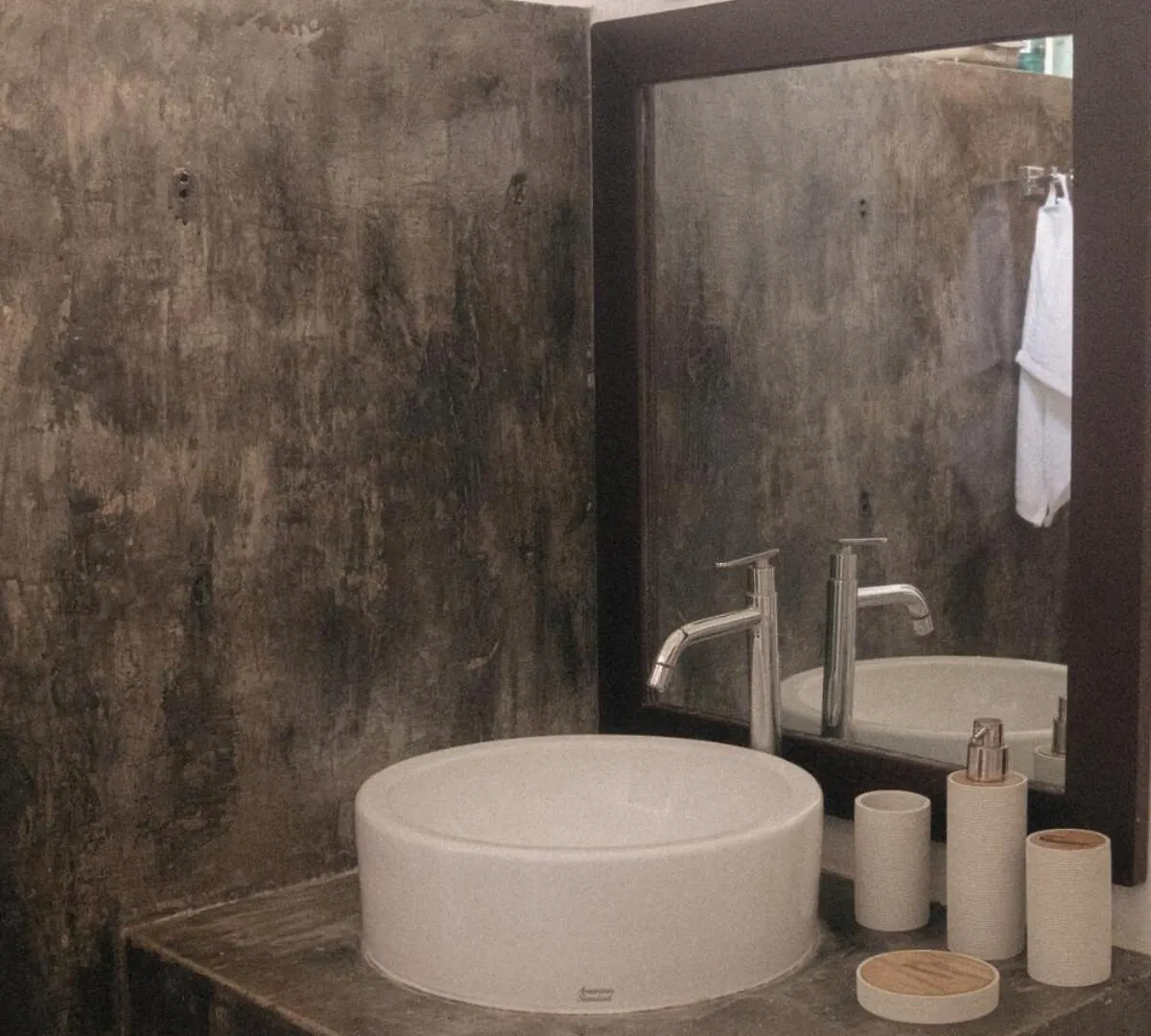 Private Home In Panglao Near White Beaches With 600 Mbps Wifi & Solar Dauis